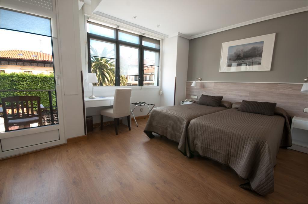 ריבאדסלה Hotel Don Pepe Ria חדר תמונה